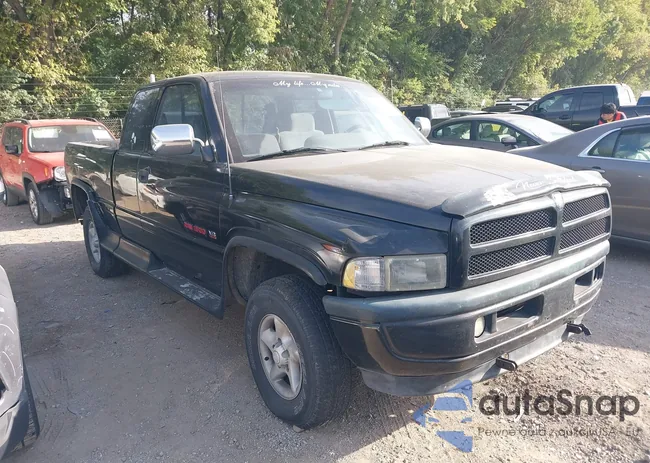 1B7HF13Z1TJ147377: 43181952