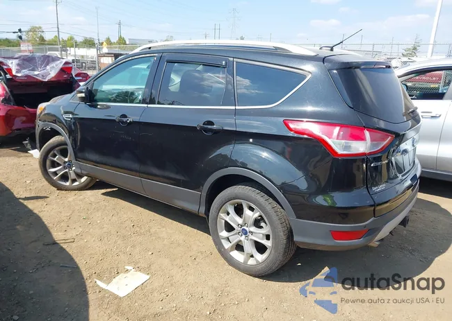 1FMCU9J9XEUD74484: 43183185