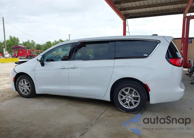 2C4RC1CG9NR223096: 43183224