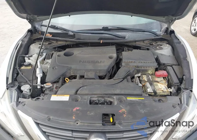 1N4AL3AP5HN305748: 43183251