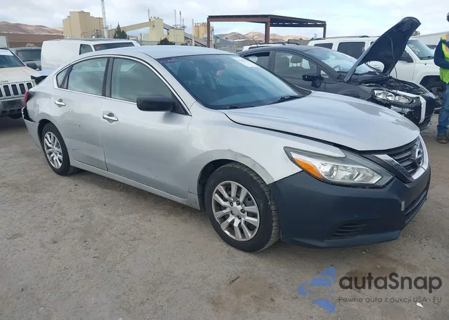 1N4AL3AP5HN305748: 43183251