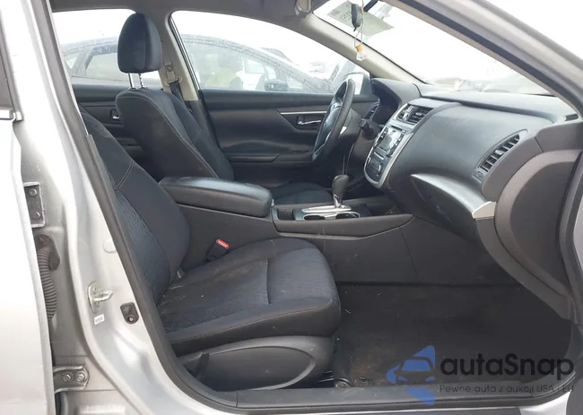 1N4AL3AP5HN305748: 43183251