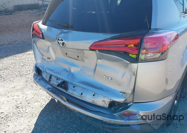 2T3WFREV6GW300889: 43183378