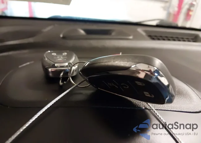 3GNAXUEVXNL291961: 43183511