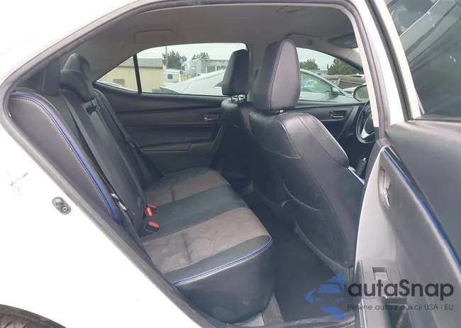 2T1BURHE4JC104659: 43183556