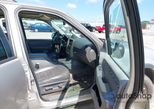 1FMZU73W63UC08848: 43182655