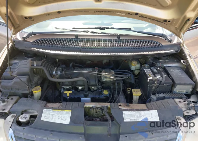 2C8GP64L93R239024: 43182694