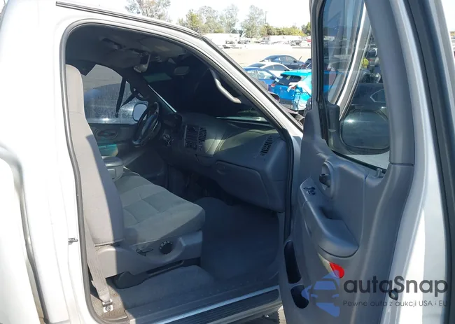 1FTZF07251KF91655: 43182904