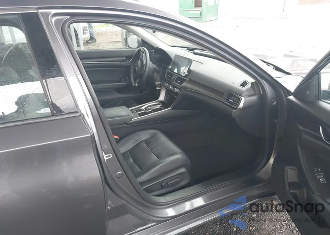 1HGCV2F90JA045517: 43184009