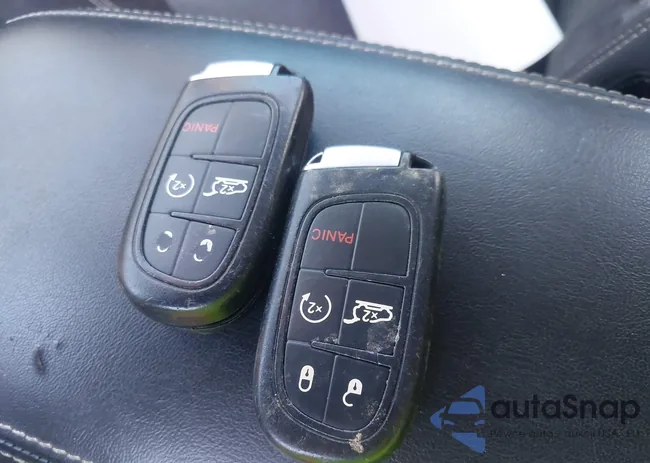 1C4PJLCS3EW147900: 43184325