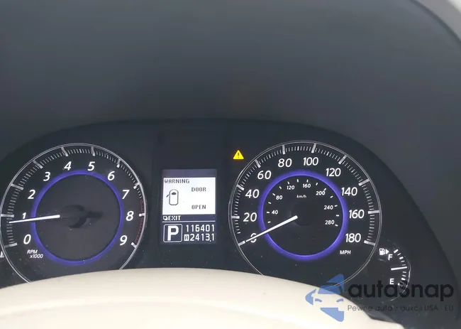 JN8CS1MW8DM173747: 43184443