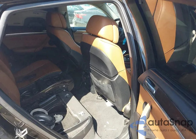 5UXFG2C5XCL780969: 43184506