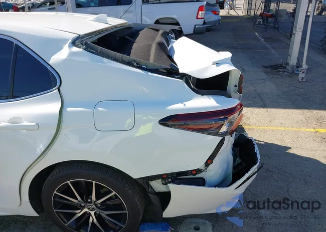 4T1G11AK8PU742436: 43184565