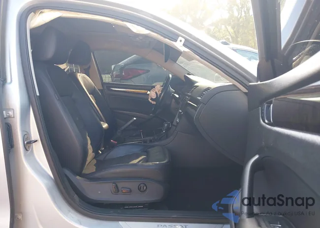 1VWCS7A31EC106288: 43183698