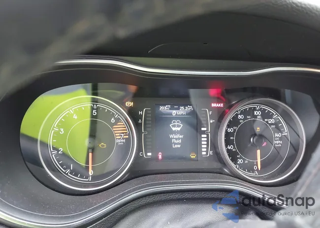 1C4PJMCBXKD307025: 43183744