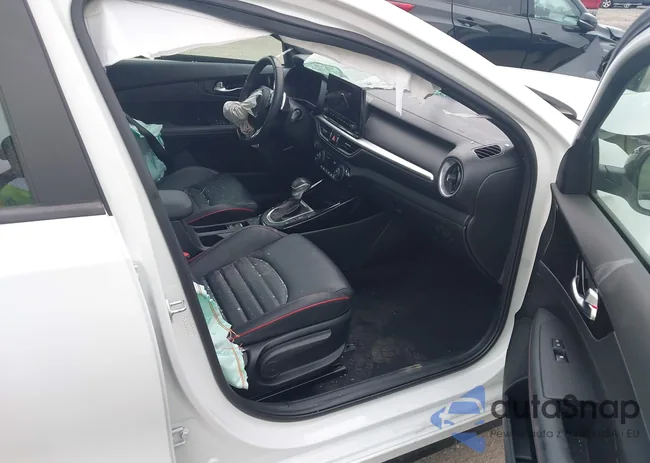 3KPF44AC6NE468196: 43183804