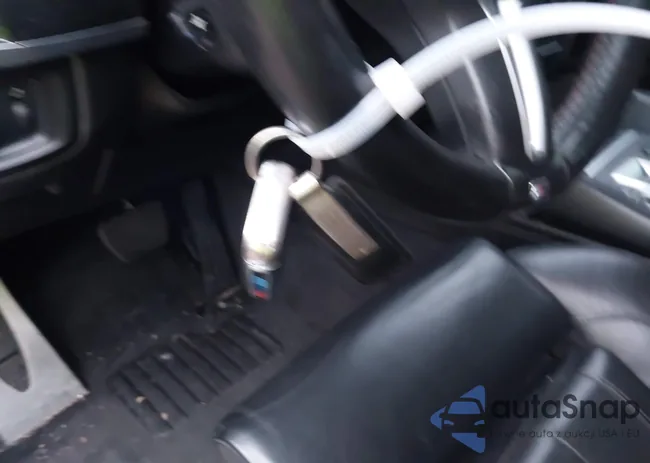 5YMKT6C5XF0C89174: 43183809