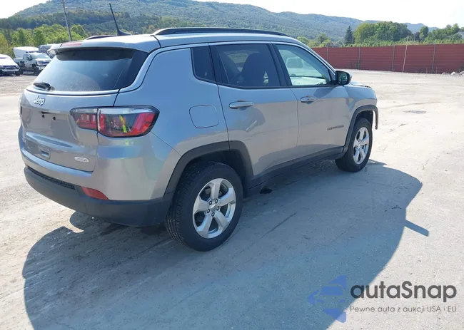 3C4NJDBB4JT179771: 43183871