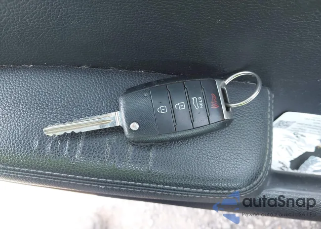 3KPFK4A79HE040717: 43183939