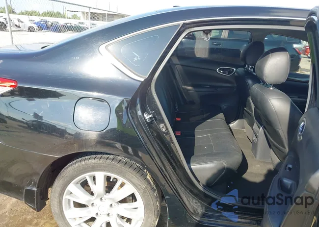 3N1AB7AP3FY224626: 43183946