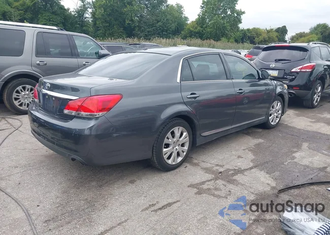 4T1BK3DB6BU435192: 43185000