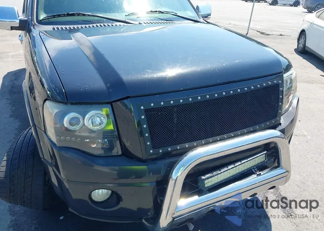 1FMJK1K55AEA00573: 43185082