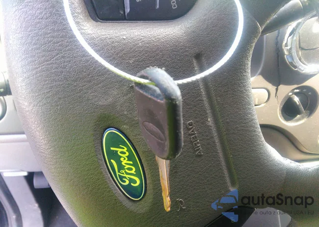 1FMFU16546LA09942: 43185106