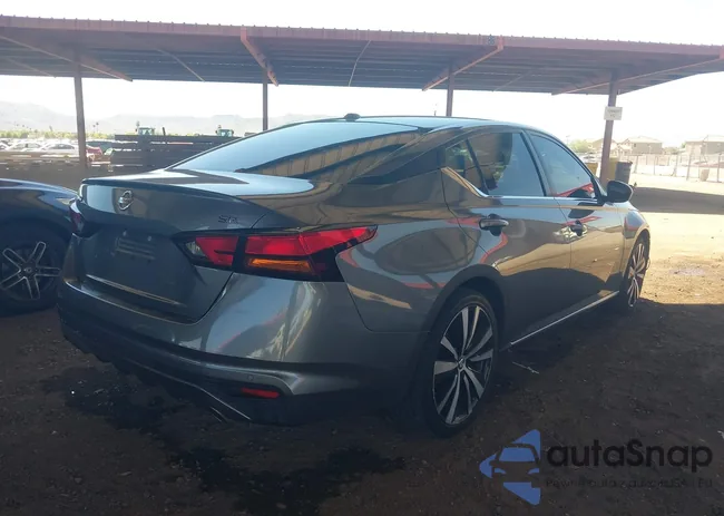 1N4BL4CV6MN411142: 43185126