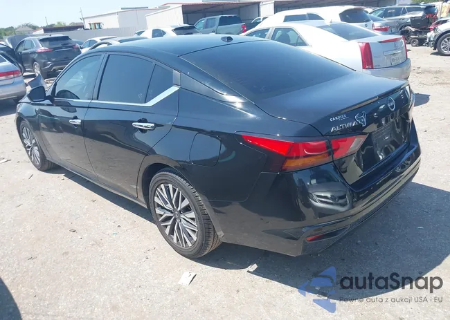 1N4BL4DV2PN319349: 43185135