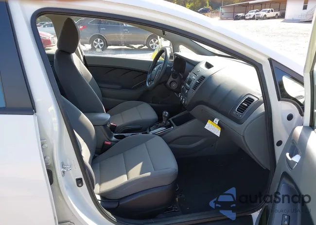 3KPFK4A70HE116440: 43185271