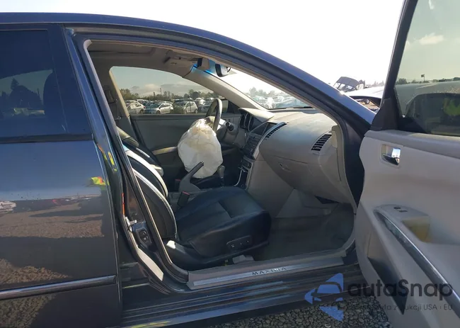 1N4BA41E58C807637: 43185441