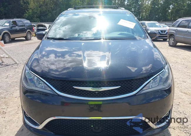 2C4RC1EGXJR128084: 43185482