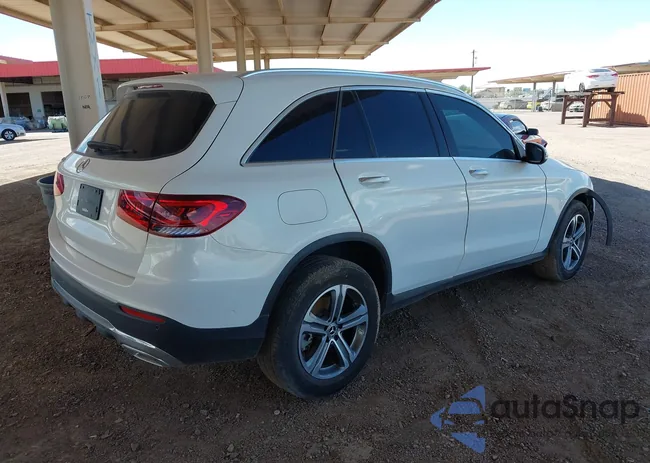 W1N0G8DB4MF895638: 43185571