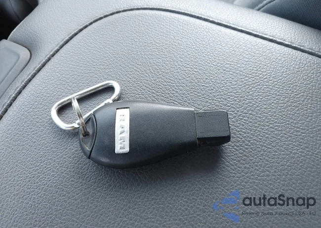 1C6RR7KG3KS504265: 43184724