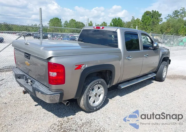 1GCPKSE76CF188017: 43184732