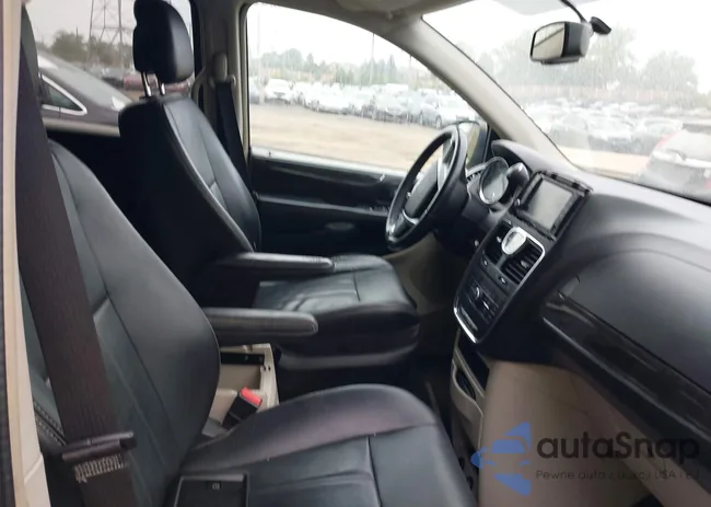 2C4RC1BG3DR631254: 43184749