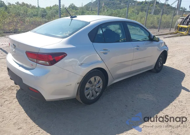 3KPA24AD5LE349612: 43184775