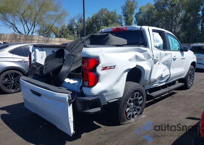 1GCPTDEK4R1203746: 43184821