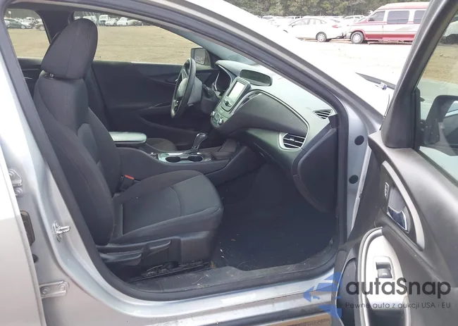 1G1ZB5ST6JF261016: 43184858