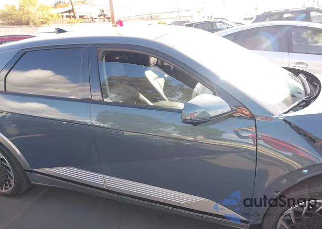 KM8KRDAF0NU101687: 43186029