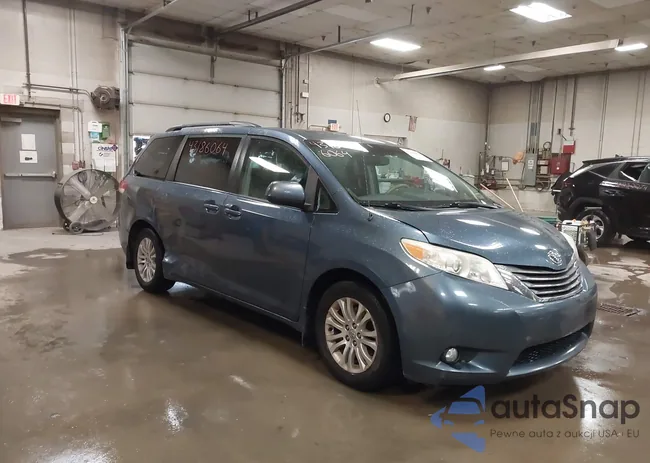 5TDYK3DC0ES452439: 43186064