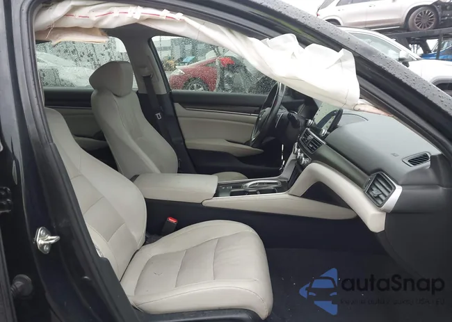 1HGCV2F63JA024392: 43186281