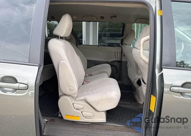 5TDKK3DC2CS206057: 43185680