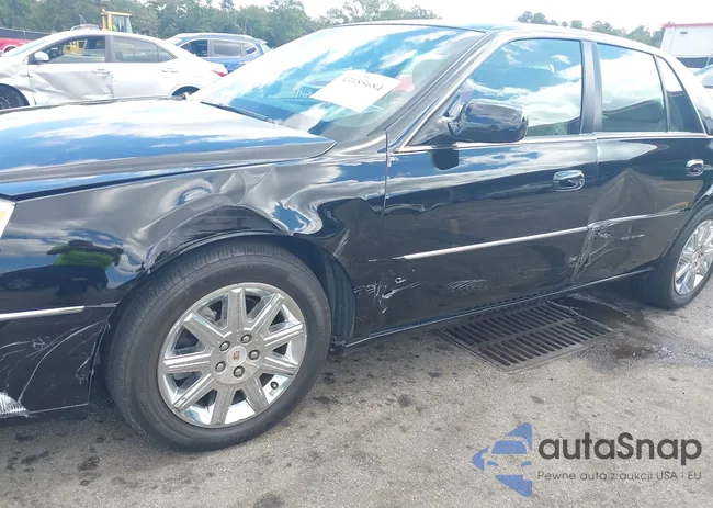 1G6KH5EY9AU134029: 43185684