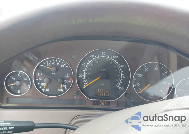 WDBFA68F8YF188020: 43185702