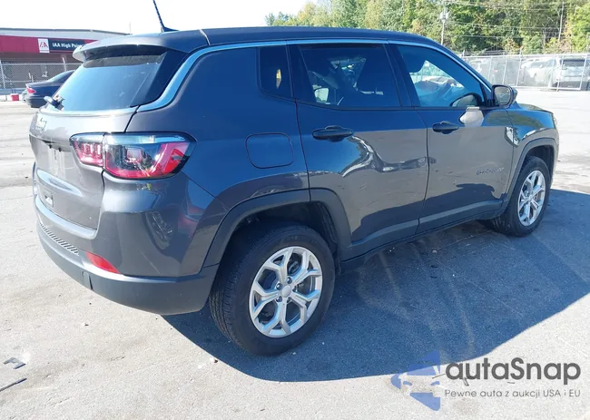 3C4NJDAN5RT160377: 43185731