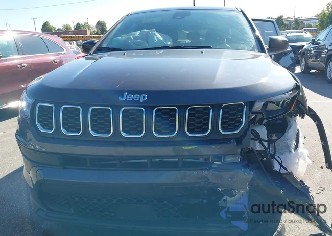 3C4NJDAN5RT160377: 43185731