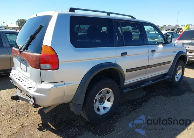 JA4LS21H82J008328: 43185739