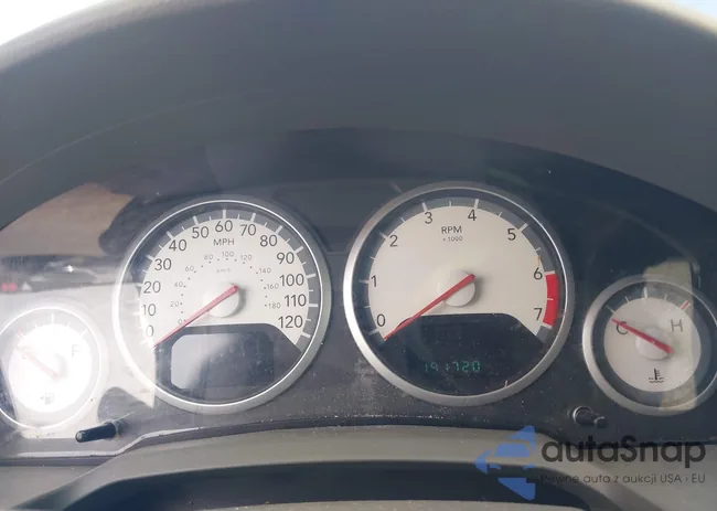 2D4RN6DX8AR488465: 43185808