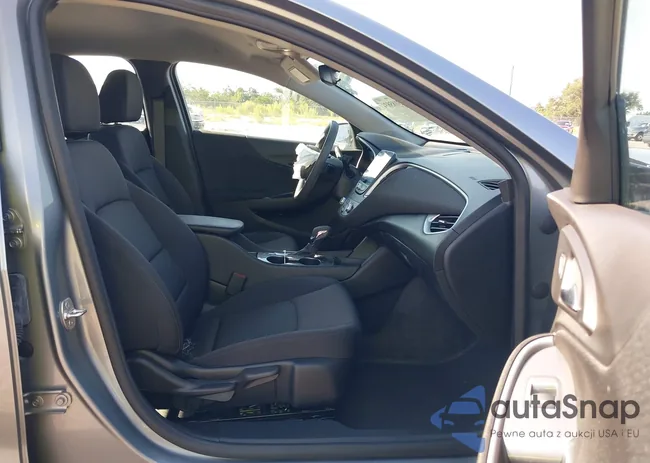 1G1ZB5ST1RF193090: 43185834